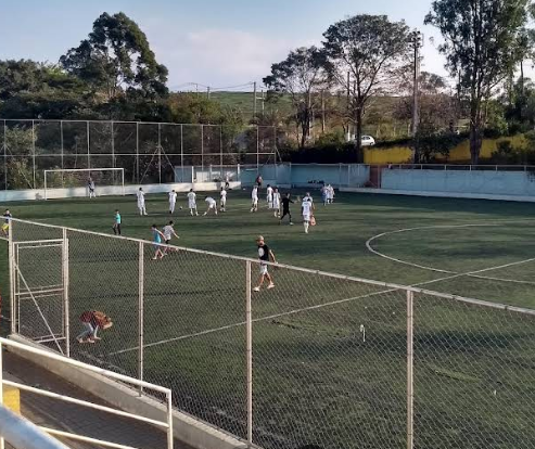 Aula gratuita de futebol – Centro Esportivo e de Lazer Perus – Clube Escola – Zona Oeste de São Paulo